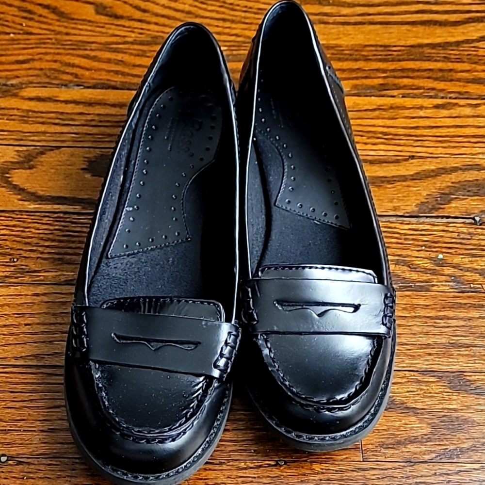 Bass Flats